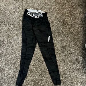 DrSkin Black Workout Compression Legging sz L
